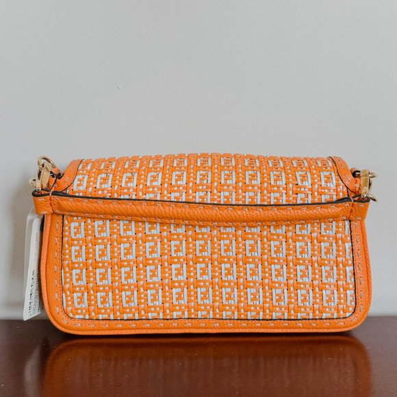 Fendi Zucca Woven Baguette NM Orange w/Strap - Picture 2 of 13
